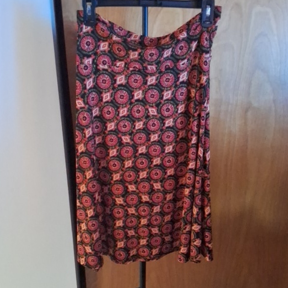Lularoe Knee Length Skirt. Black, Orange And Green